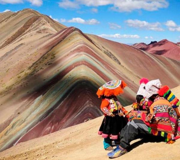 Geological Formation of the Mountain of the 7 Colors