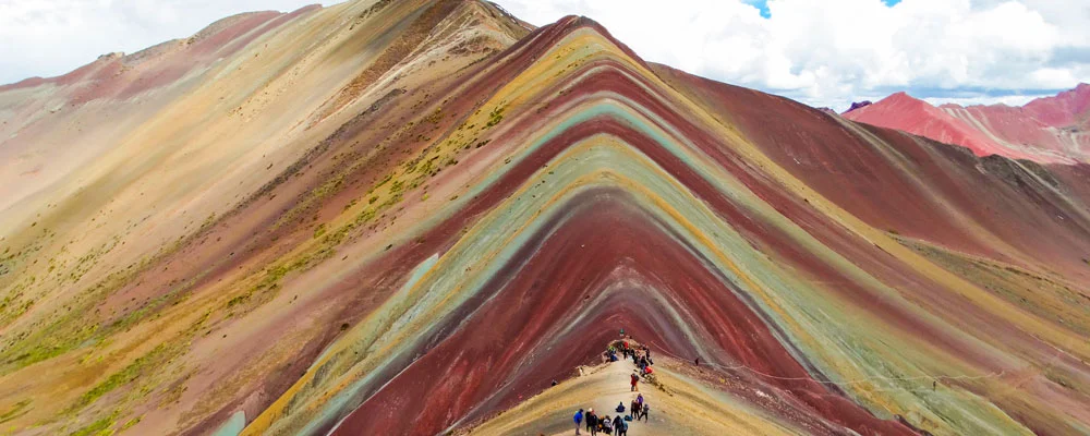 Rainbow Mountain Vinicunca Trek