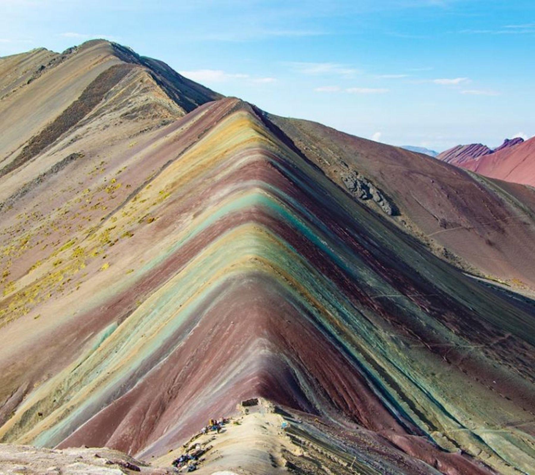 Vinicunca Weather: Discover the Mysterious Climate of Rainbow Mountain